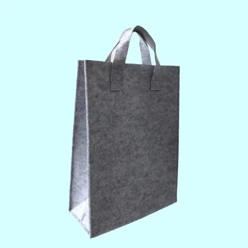 Felt tote bag