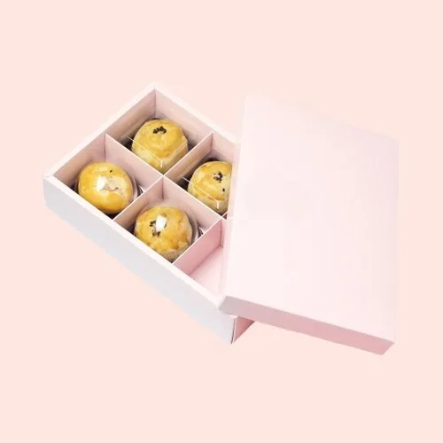 Kraft pastry box